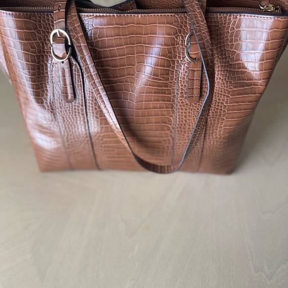 Alfani Tote in Brown crocodile - Picture 3 of 9